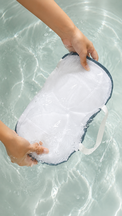 Protector Bra wash bag